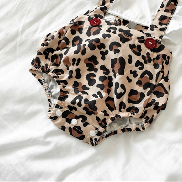 "𝗪𝗶𝗹𝗱 𝗖𝗵𝗶𝗹𝗱" - Picture 3 of 8